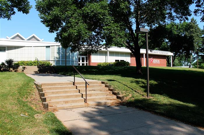 Photo of Seymour Elementary School